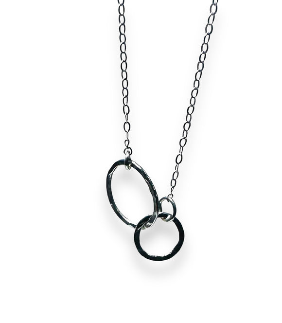 Circle Necklace/ Family Necklace/ Infinity Necklace