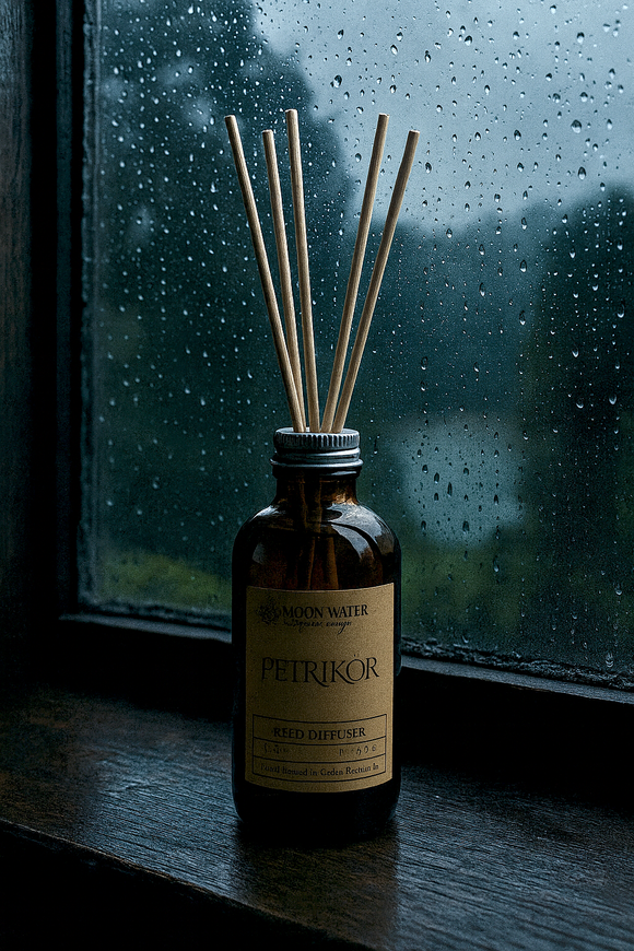 Petrichor - /ˈpetrīˌkôr/ - The Smell of Rain - REED DIFFUSER - Janine Design