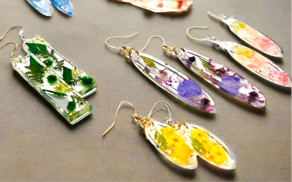 Pressed Flower Earrings/Real Flower Earrings/Resin Flower - Janine Design