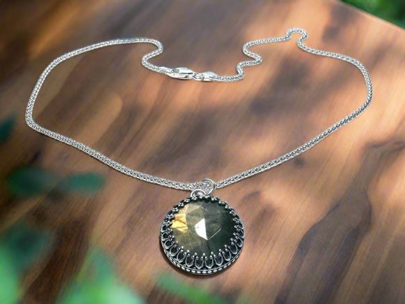 Labradorite Medallion Necklace - Janine Design