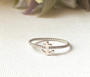 Sterling Silver Anchor Twist Ring, Anchor Ring, SailingRing, Silver stacking ring - Janine Design