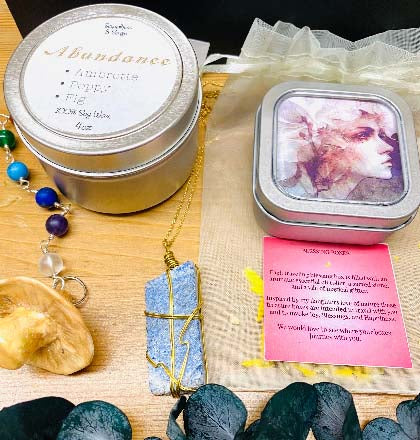 Holiday Gift Box-Mushroom and Nature- Assorted Gifts