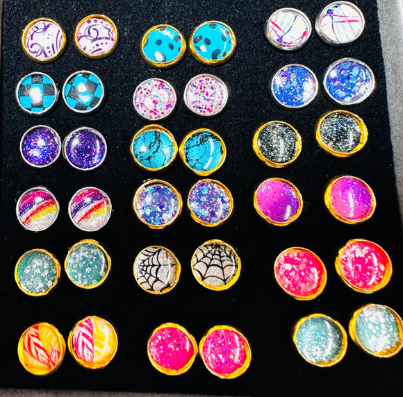 Sparkle Stud Earrings / Affordable Gifts - Janine Design